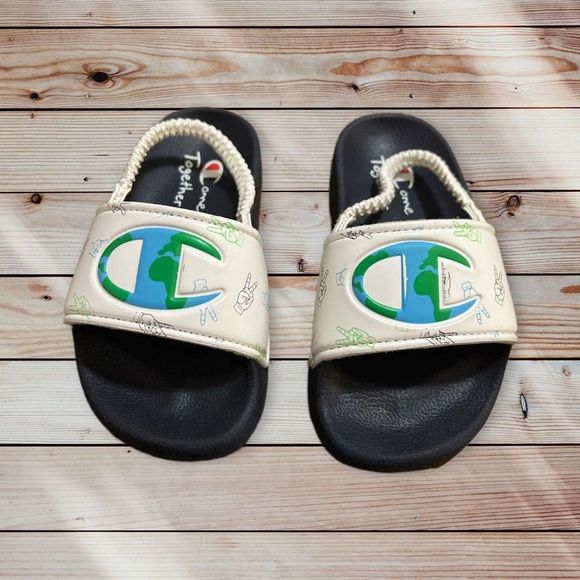 Champion IPO slides boys toddler size 7 - Picture 1 of 2